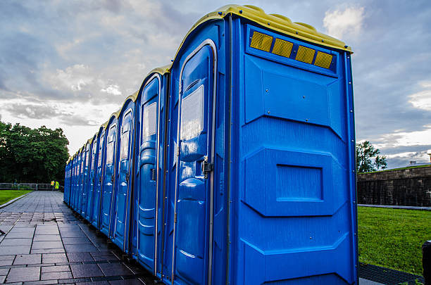 Portable Toilet Options We Offer in Jennings, MO